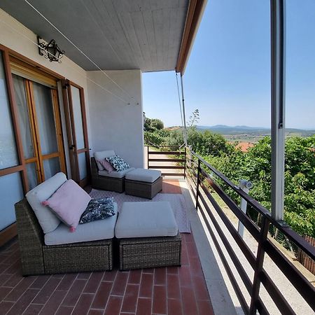 Apartamento A Casa Di Daniela Massa Marittima Exterior foto